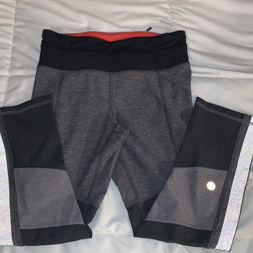 Lululemon cropped pants